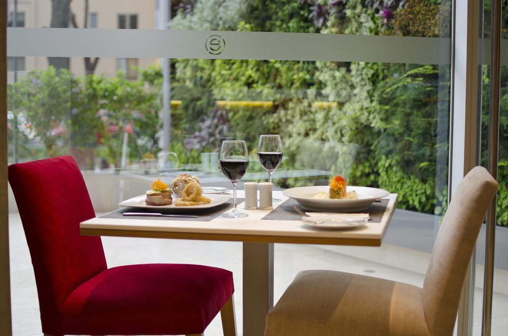 Ramada Encore By Wyndham Lima San Isidro Экстерьер фото
