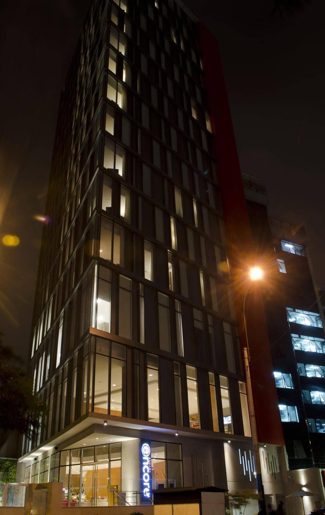 Ramada Encore By Wyndham Lima San Isidro Экстерьер фото